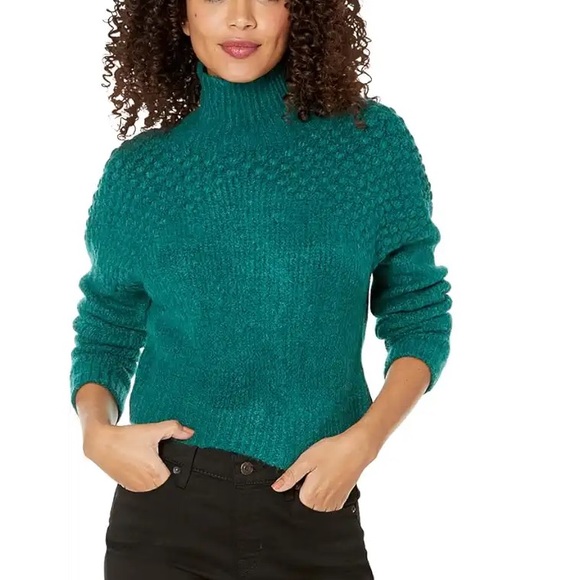 Free People Sweaters - Free People XSmall Sweater Bradley Textured Turtleneck in Alpine Green NWT